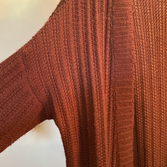 Cardigan - Picture 4 of 6